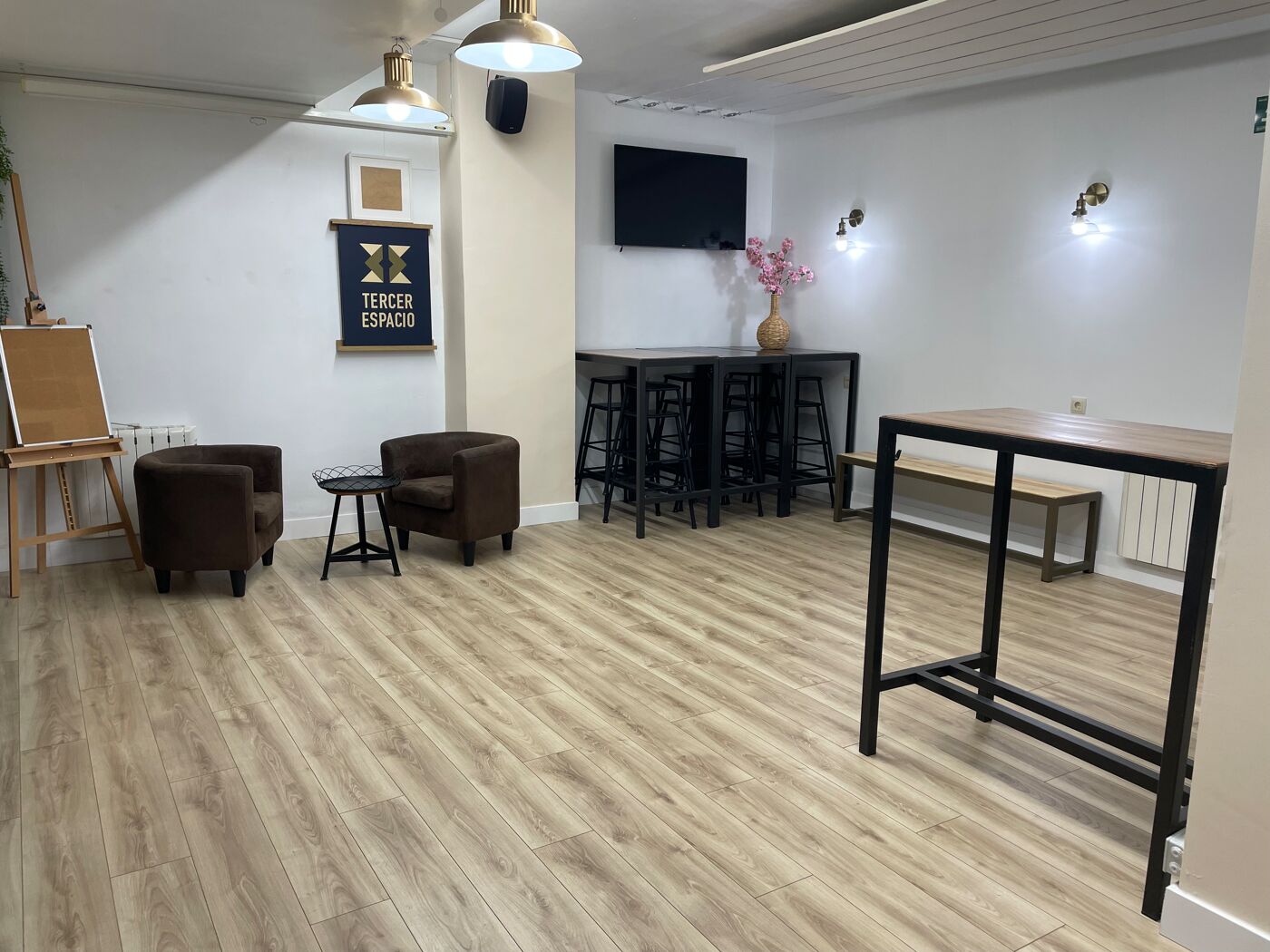 Event Space 4